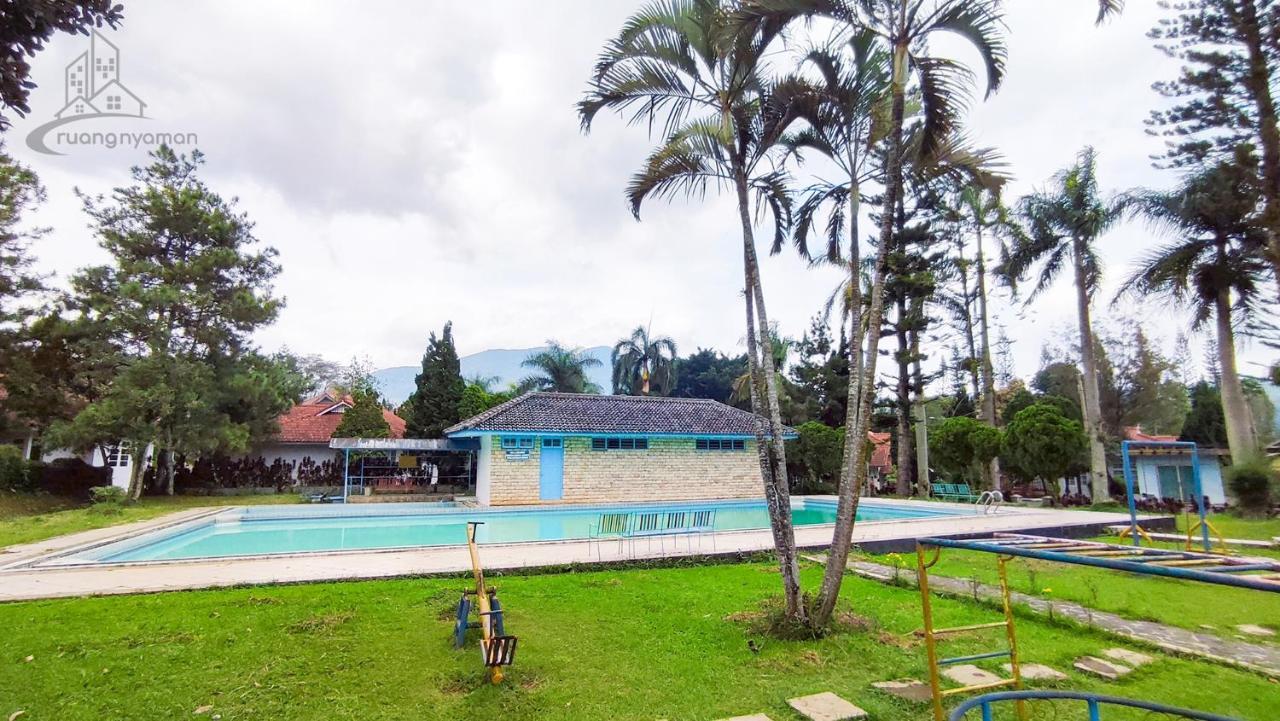 Sukanagalih Resort By Ruang Nyaman Cimacan Bagian luar foto